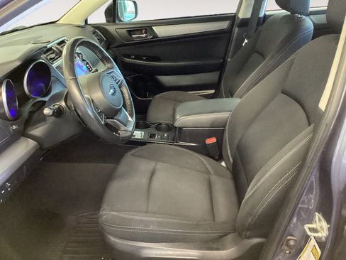 Used 2018 Subaru Legacy 2.5i Premium w/ Popular Package #1 AWD/4WD image 9
