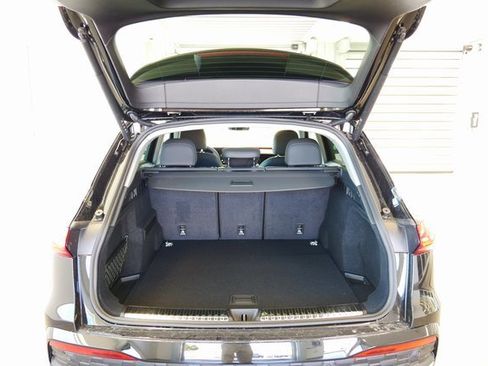 New 2025 Audi Q5 Premium Plus image 13