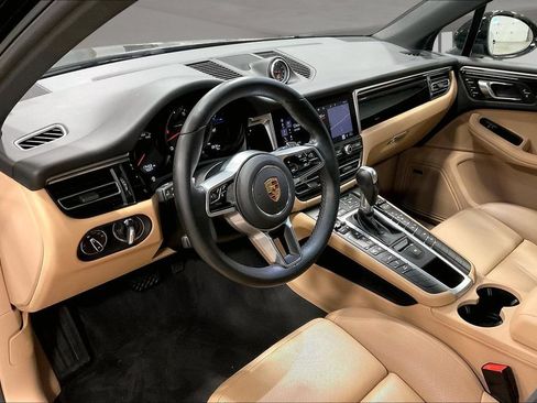 Used 2021 Porsche Macan AWD/4WD image 17