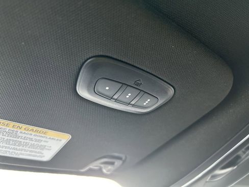 Used 2023 Jeep Wagoneer L Series II image 27