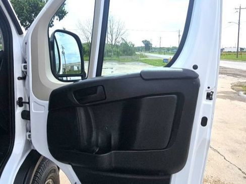 Used 2022 RAM ProMaster 1500 w/ Convenience Group FWD image 14