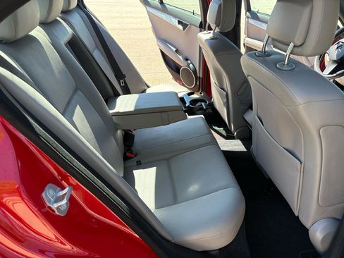 Used 2008 Mercedes-Benz C 300 4dr Sdn 3.0L Sport 4MATIC AWD image 30