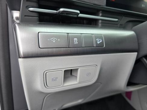 New 2026 Hyundai Kona Limited AWD/4WD image 28