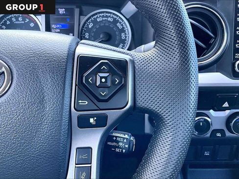 Certified 2023 Toyota Tacoma SR5 AWD/4WD image 25