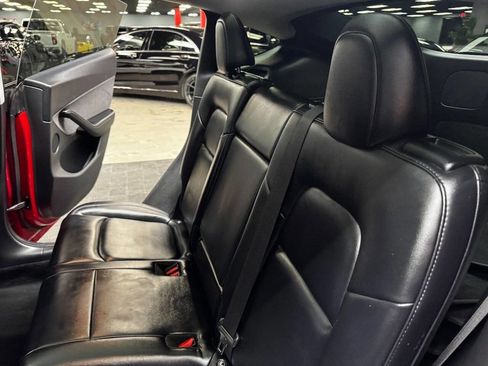 Used 2021 Tesla Model Y Long Range AWD/4WD image 43