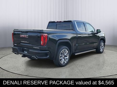 Used 2024 GMC Sierra 1500 Denali w/ Denali Reserve Package AWD/4WD image 3