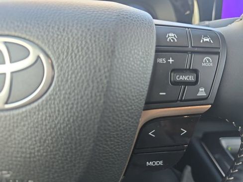 Used 2026 Toyota Crown Limited w/ Advanced Technology Package image 17