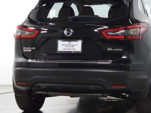 Used 2020 Nissan Rogue Sport SL w/ Premium Package AWD/4WD image 8
