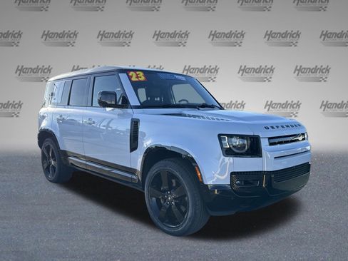 Used 2023 Land Rover Defender 110 V8 image 2
