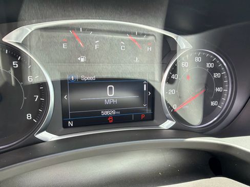 Used 2018 GMC Terrain Denali w/ Advanced Safety Package AWD/4WD image 15