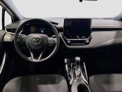 Used 2025 Toyota Corolla SE FWD image 19
