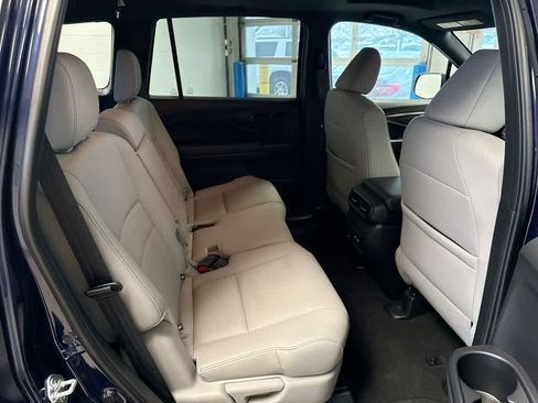 Certified 2024 Honda Passport EX-L image 24