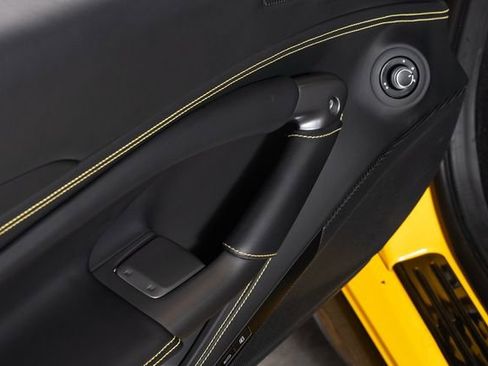 Certified 2021 Ferrari F8 Tributo image 57