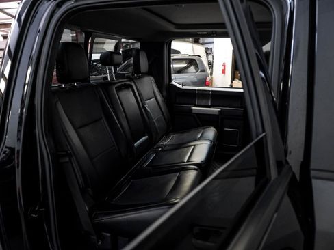 Used 2017 Ford F350 Lariat w/ Lariat Ultimate Package AWD/4WD image 29