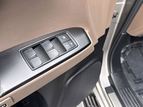 Used 2022 Lexus GX 460 Luxury w/ Sport Design Package image 31