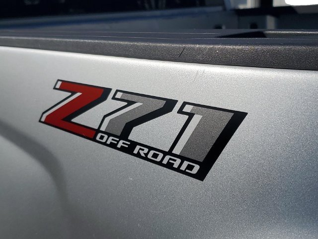 Used 2018 Chevrolet Silverado 2500 LT w/ LT Convenience Package AWD/4WD image 32