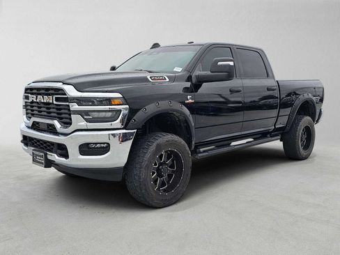 Used 2025 RAM 2500 Tradesman AWD/4WD image 4
