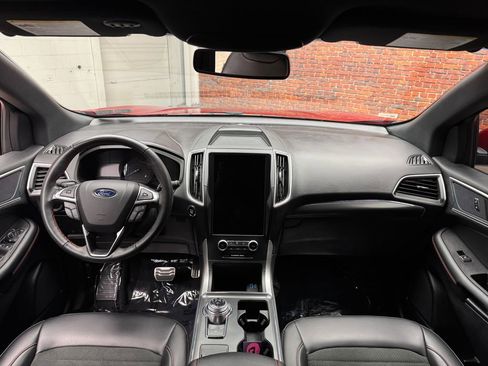 Certified 2024 Ford Edge ST-Line w/ Cargo Accessory Package AWD/4WD image 12