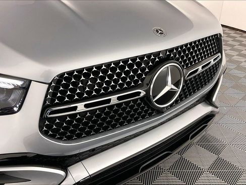 Certified 2025 Mercedes-Benz GLE 450e 4MATIC image 22