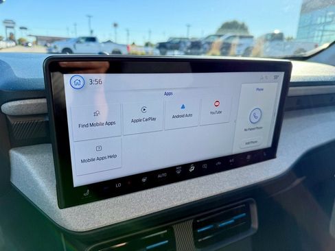 New 2025 Ford Maverick XLT w/ XLT Luxury Package image 28