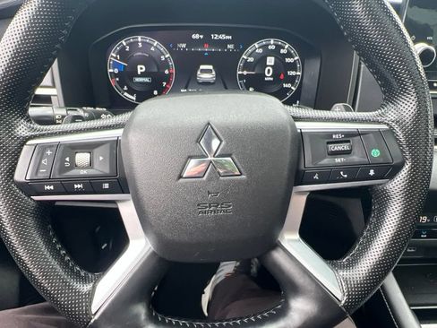 Used 2023 Mitsubishi Outlander SEL AWD/4WD image 54