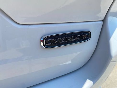 Used 2022 Jeep Grand Cherokee Overland w/ Adv Protech Group III AWD/4WD image 6