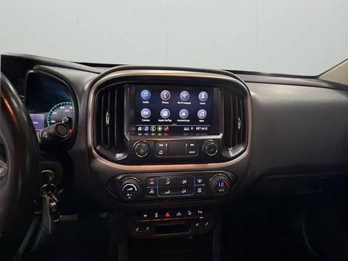 Used 2020 Chevrolet Colorado Z71 AWD/4WD image 33