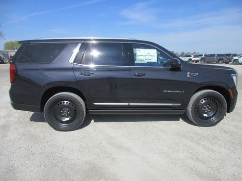 New 2026 GMC Yukon Denali image 3