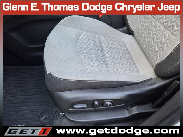 Used 2022 Chevrolet Equinox LS w/ LS Convenience Package FWD image 23