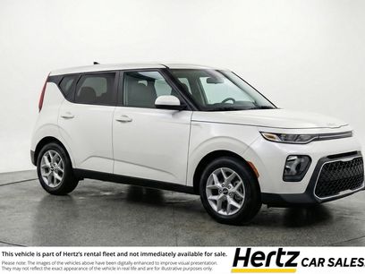 Used 2025 Kia Soul LX w/ LX Technology Package