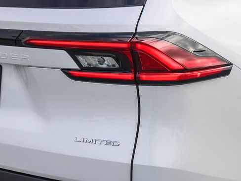 Certified 2025 Toyota Grand Highlander AWD Hybrid image 10