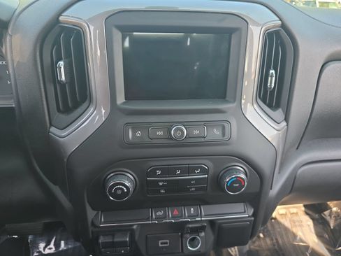 Used 2019 Chevrolet Silverado 1500 W/T w/ WT Fleet Convenience Package AWD/4WD image 25
