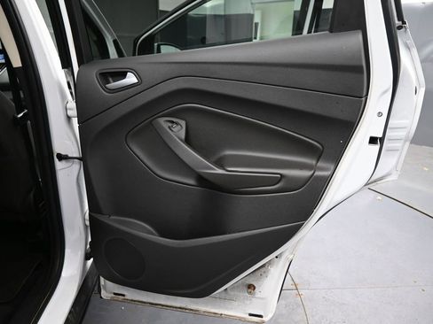 Used 2013 Ford Escape SE AWD/4WD image 18