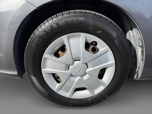 Used 2013 Honda Fit image 9