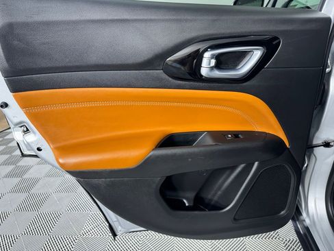 Used 2024 Jeep Compass Limited image 21