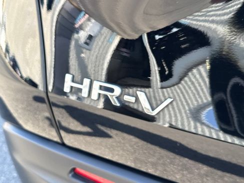 Certified 2024 Honda HR-V LX image 11