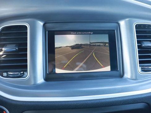 Used 2022 Dodge Charger SXT image 22