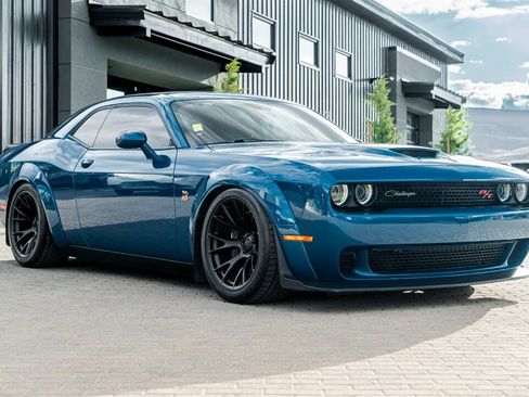 Used 2020 Dodge Challenger R/T Scat Pack RWD image 1