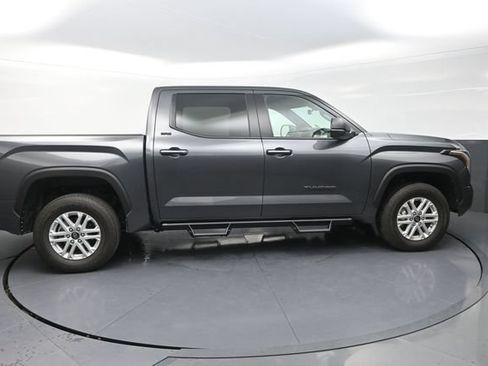 Used 2026 Toyota Tundra SR5 w/ SR5 Premium Package AWD/4WD image 18