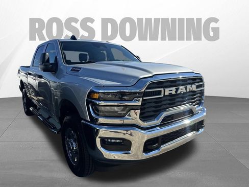 Used 2026 RAM 2500 Tradesman AWD/4WD image 3