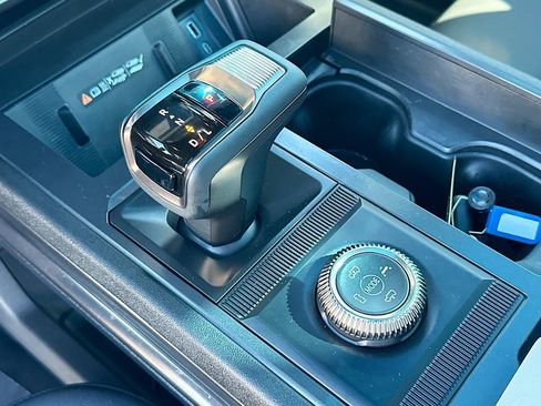 Certified 2024 GMC Hummer EV 3X image 18