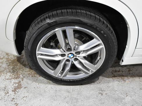 Used 2019 BMW X1 xDrive28i w/ M Sport Package AWD/4WD image 50