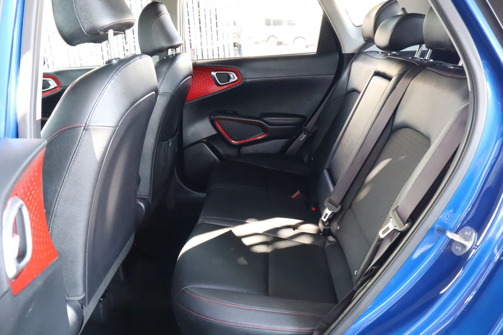 Used 2023 Kia Soul GT-Line FWD image 36