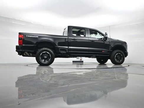 New 2026 Ford F250 Lariat w/ Tremor Off-Road Package AWD/4WD image 32