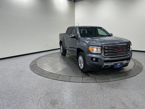 Used 2019 GMC Canyon SLT w/ Trailering Package image 4