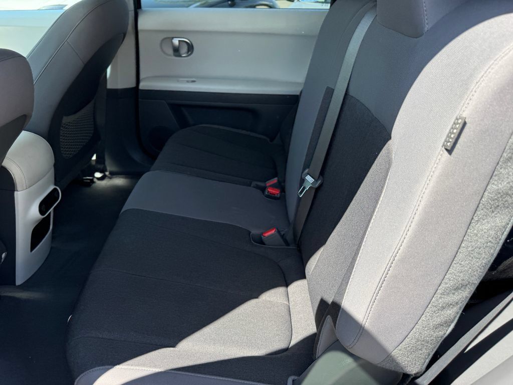 Certified 2024 Hyundai Ioniq 5 SE RWD image 14