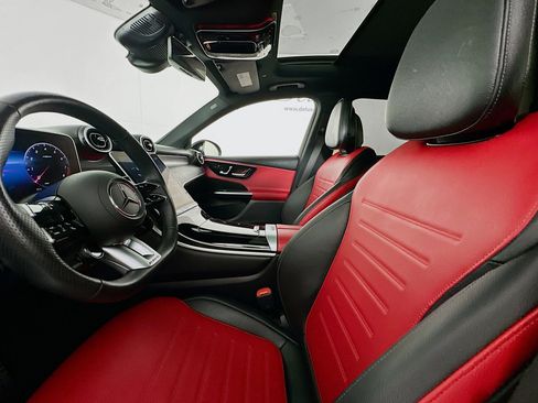 Used 2024 Mercedes-Benz GLC 43 AMG 4MATIC w/ AMG Night Package image 19