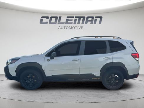 Used 2022 Subaru Forester Wilderness w/ Wilderness Package AWD/4WD image 8