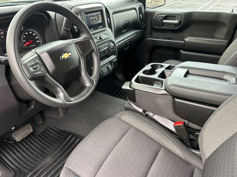 Certified 2024 Chevrolet Silverado 1500 Custom w/ Turbomax Blackout Package image 10