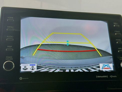 Used 2023 Toyota Camry XLE image 15